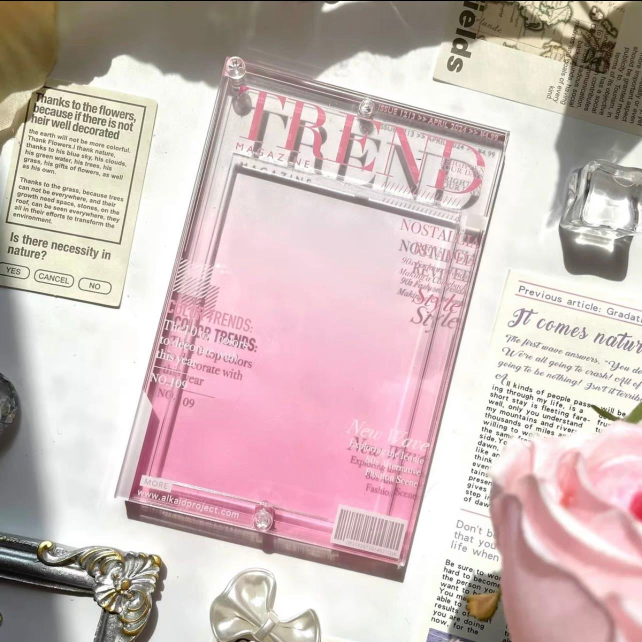 [TREND] Magazine - 3in Acrylic Photocard Polaroid Display Frame (Small)