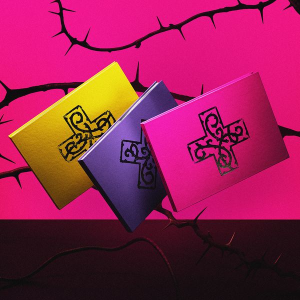 TOMORROW X TOGETHER(TXT) - [7TH YEAR: A Moment of Stillness in the Thorns] (Photobook ver.)