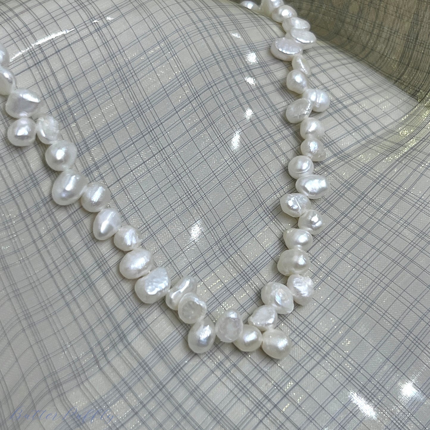 Irregular Pearl Necklace (1 PC)