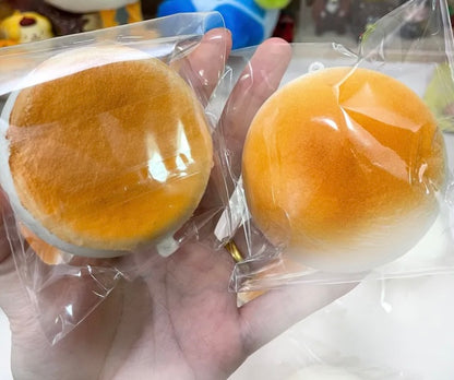 Large Mantou Bun Squishy (Random Colour)